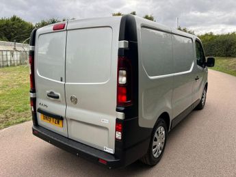 VAUXHALL VIVARO 1.6 CDTi 2700 Panel Van 5dr Diesel Manual L1 H1 Euro 6 (s/s) (95