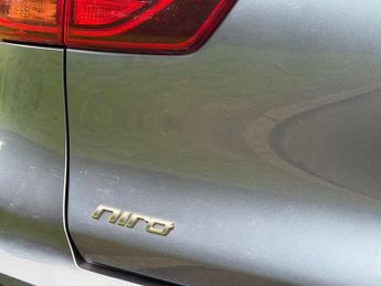 KIA NIRO 1.6 GDi 8.9kWh 3 SUV 5dr Auto Petrol Plug-in Hybrid DCT Euro 6 (