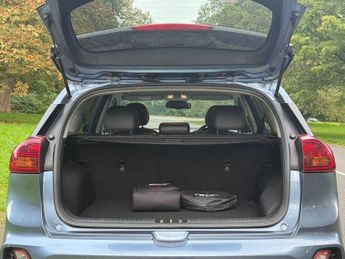 KIA NIRO 1.6 GDi 8.9kWh 3 SUV 5dr Auto Petrol Plug-in Hybrid DCT Euro 6 (