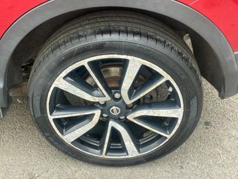 NISSAN QASHQAI 1.6 DIG-T Tekna SUV 5dr Petrol Manual 2WD Euro 6 (s/s) (163 ps)