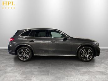 MERCEDES-BENZ GLC 2.0 GLC300h MHEV AMG Line SUV 5dr Petrol Hybrid G-Tronic+ 4MATIC