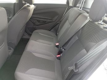 FORD FIESTA 1.6 Zetec Hatchback 5dr Petrol Powershift Euro 6 (105 ps)