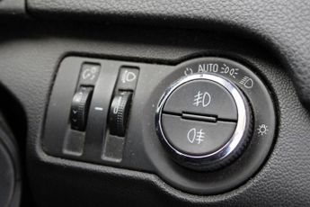 VAUXHALL INSIGNIA 1.6 CDTi ecoFLEX SRi Hatchback 5dr Diesel Manual Euro 6 (s/s) (1
