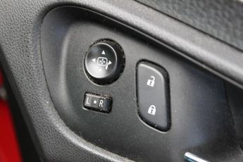VAUXHALL INSIGNIA 1.6 CDTi ecoFLEX SRi Hatchback 5dr Diesel Manual Euro 6 (s/s) (1