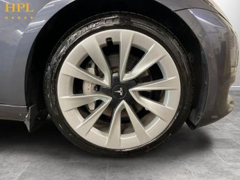 TESLA Model 3 (Dual Motor) Long Range Saloon 4dr Electric Auto 4WDE (346 ps)