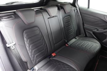 FORD FOCUS 1 1.0T EcoBoost MHEV ST-Line X Estate 5dr Petrol Hybrid DCT Euro