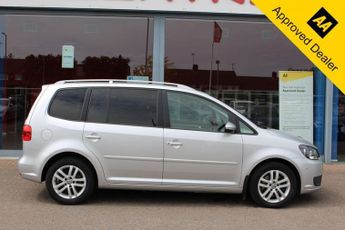 VOLKSWAGEN TOURAN 2.0 TDI BlueMotion Tech SE MPV 5dr Diesel DSG Euro 5 (s/s) (140 