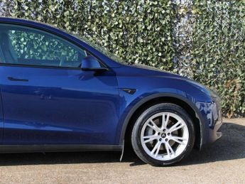 TESLA MODEL Y (Dual Motor) Long Range SUV 5dr Electric Auto 4WDE (384 bhp)