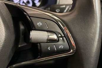 SKODA KAROQ 1.5 TSI ACT SE SUV 5dr Petrol DSG Euro 6 (s/s) (150 ps) Rear Par