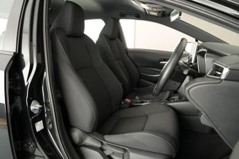 TOYOTA COROLLA 1.8 VVT-h Icon Tech CVT Euro 6 (s/s) 5dr