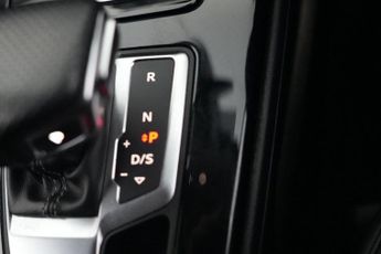 AUDI A4 2.0 TDI 35 Black Edition S Tronic Euro 6 (s/s) 4dr
