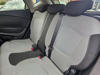 RENAULT CAPTUR AUTOMATIC 1.2 TCe Dynamique S MediaNav SUV 5dr Petrol EDC Euro 5