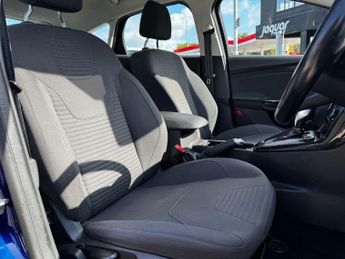 FORD FOCUS 2.0 TDCi Titanium Hatchback 5dr Diesel Powershift Euro 6 (s/s) (
