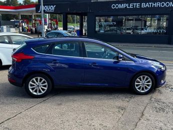 FORD FOCUS 2.0 TDCi Titanium Hatchback 5dr Diesel Powershift Euro 6 (s/s) (
