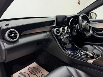 MERCEDES-BENZ C CLASS 2.0 C200 AMG Line Saloon 4dr Petrol 7G-Tronic+ Euro 6 (s/s) (184