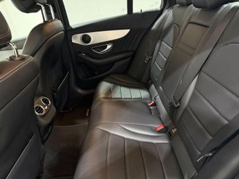 MERCEDES-BENZ C CLASS 2.0 C200 AMG Line Saloon 4dr Petrol 7G-Tronic+ Euro 6 (s/s) (184