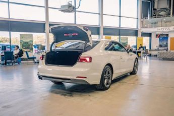 AUDI A5 2.0 TDI S line Coupe 2dr Diesel S Tronic Euro 6 (s/s) (190 ps)