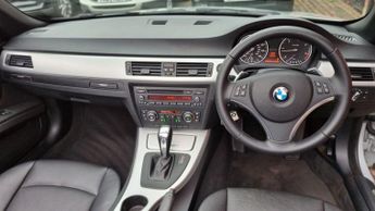 BMW 3 SERIES 2.0 320d SE Convertible 2dr Diesel Steptronic Euro 5 (184 ps)