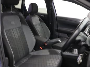 VOLKSWAGEN TAIGO 1.0 TSI R-Line SUV 5dr Petrol DSG Euro 6 (s/s) (110 ps)