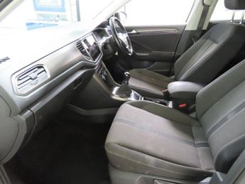 VOLKSWAGEN T-ROC 1.0 TSI Design SUV 5dr Petrol Manual Euro 6 (s/s) (115 ps)