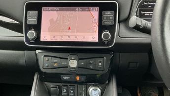 NISSAN LEAF 59kWh e+ N-Connecta Hatchback 5dr Electric Auto (217 ps)