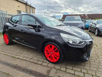 Renault Clio 1.5 dCi Dynamique S MediaNav Hatchback 5dr Diesel Manual Euro 5 