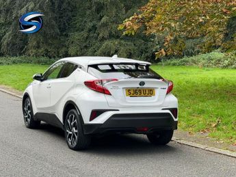 TOYOTA C-HR 1.8 VVT-h Design SUV 5dr Auto Petrol Hybrid CVT Euro 6 (s/s) (12