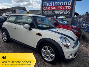 MINI Hatch 1.6 Cooper D Hatchback 3dr Diesel Manual Euro 5 (s/s) (112 ps)