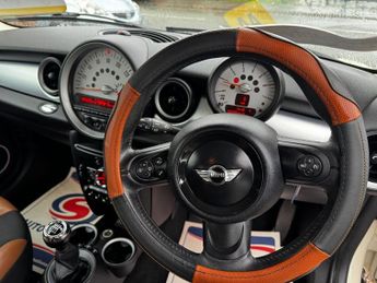 MINI HATCH 1.6 Cooper D Hatchback 3dr Diesel Manual Euro 5 (s/s) (112 ps)