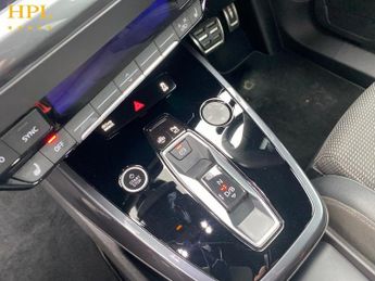 AUDI Q4 E-TRON 50 S line SUV 5dr Electric Auto quattro 82kWh (299 ps)