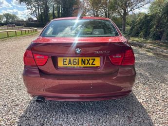 BMW 3 SERIES 2.0 320d Exclusive Edition Saloon 4dr Diesel Steptronic Euro 5 (