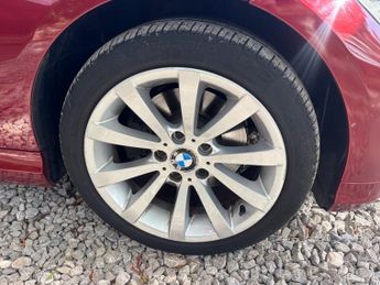 BMW 3 SERIES 2.0 320d Exclusive Edition Saloon 4dr Diesel Steptronic Euro 5 (
