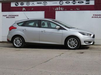FORD FOCUS 1.6 Zetec Hatchback 5dr Petrol Powershift Euro 6 (125 ps)