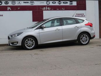 FORD FOCUS 1.6 Zetec Hatchback 5dr Petrol Powershift Euro 6 (125 ps)