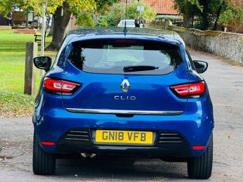 RENAULT CLIO 1.2 TCe Dynamique S Nav Hatchback 5dr Petrol EDC Euro 6 (s/s) (1