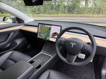 TESLA Model 3 (Dual Motor) Performance Saloon 4dr Electric Auto 4WDE (Performa