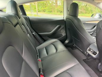 TESLA Model 3 (Dual Motor) Performance Saloon 4dr Electric Auto 4WDE (Performa