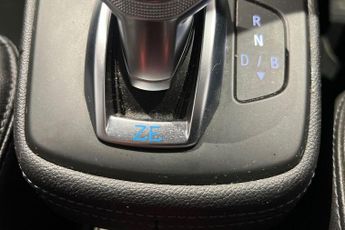 RENAULT ZOE R135 52kWh GT Line Hatchback 5dr Electric Auto (i, Rapid Charge)