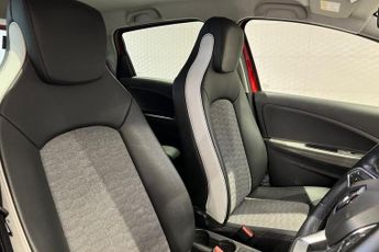 RENAULT ZOE R135 52kWh GT Line Hatchback 5dr Electric Auto (i, Rapid Charge)