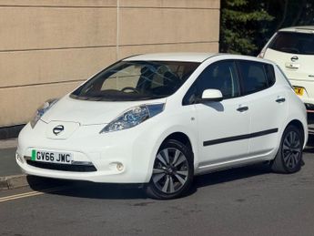 NISSAN LEAF 30kWh Tekna Hatchback 5dr Electric Auto (109 bhp)