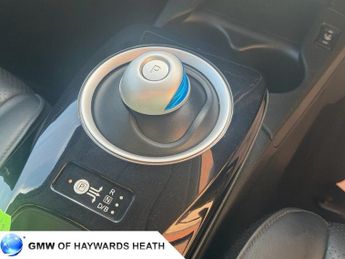 NISSAN LEAF 30kWh Tekna Hatchback 5dr Electric Auto (109 bhp)