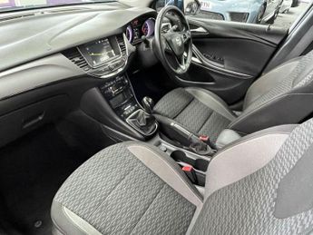 VAUXHALL ASTRA 1.5 Turbo D SRi Nav Hatchback 5dr Diesel Manual Euro 6 (s/s) (10