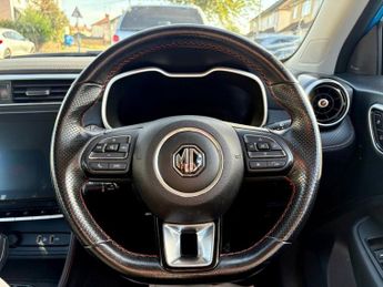 MG MG ZS 1.0 T-GDI Exclusive SUV 5dr Petrol Auto Euro 6  | 2 KEYS | SAT N