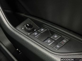 AUDI E-TRON 55 SUV 5dr Electric Auto quattro 95kWh (408 ps)