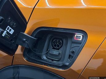 PEUGEOT E-2008 50kWh GT SUV 5dr Electric Auto (136 ps)