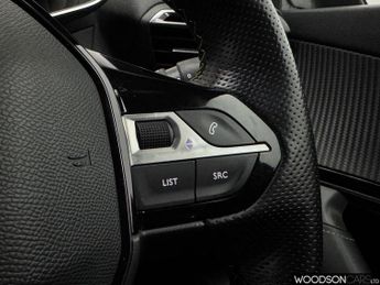 PEUGEOT E-2008 50kWh GT SUV 5dr Electric Auto (136 ps)