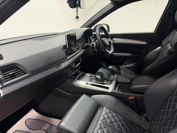 AUDI Q5 2.0 TFSIe 55 S line Competition SUV 5dr Petrol Plug-in Hybrid S 