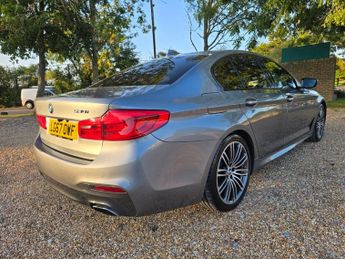 BMW 5 SERIES 2.0 530i M Sport Saloon 4dr Petrol Auto Euro 6 (s/s) (252 ps)