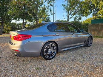 BMW 5 SERIES 2.0 530i M Sport Saloon 4dr Petrol Auto Euro 6 (s/s) (252 ps)