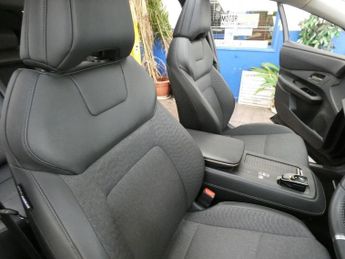 NISSAN ARIYA 87kWh Advance SUV 5dr Electric Auto e-4ORCE 22kW Charger (306 ps